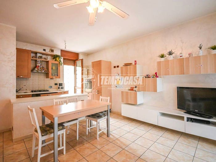 Appartamento trilocale in vendita in Via Marco Polo, Centro, Grugliasco