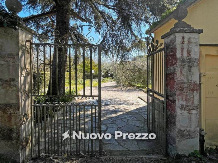 Casa con 6 locali in vendita in Via La Marca, Crespina e Lorenzana