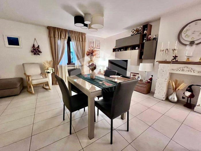Appartamento trilocale in vendita in Via Pirandello, Vazzieri, Campobasso