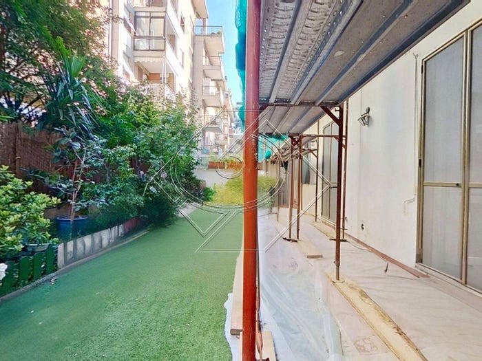 Appartamento con 5 locali in vendita in Viale dei Mille, Campo di Marte, Firenze