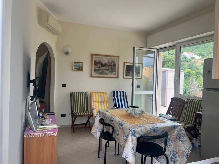 Casa quadrilocale in vendita in Piazza Repubblica dell'Ossola, Borghetto Santo Spirito