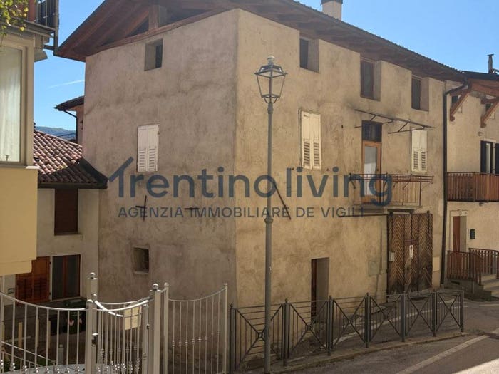 Casa trilocale in vendita in Via Bertagnolli, Mezzolombardo