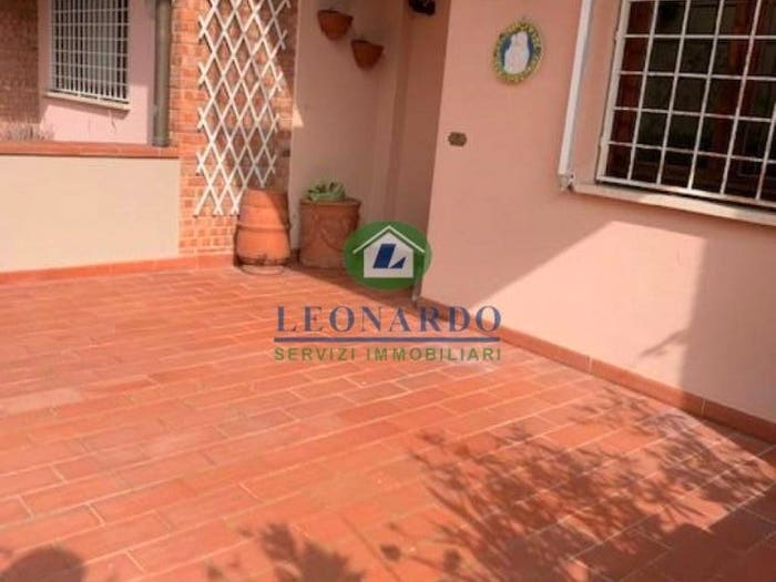 Casa con 6 locali in vendita in MontecatiniTerme