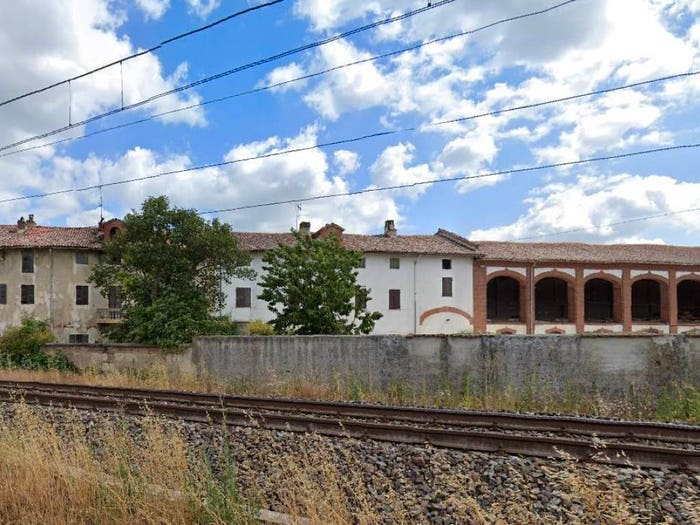 Casa con 6 locali in vendita in CANTONE ROSSI, Cantone Rossi, Casale Monferrato