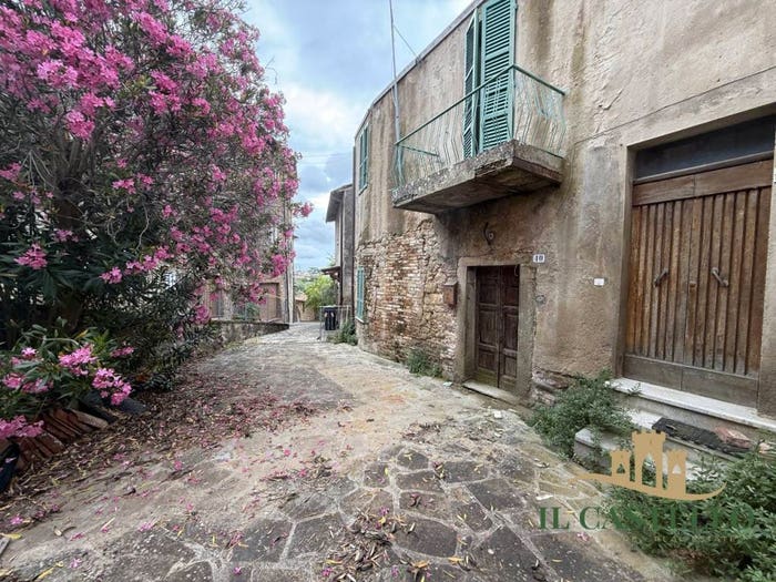 Casa trilocale in vendita in Piazza Vermiglioli, Castiglion Fosco, Piegaro