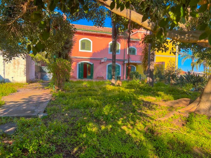 Casa con 6 locali in vendita in Via Provinciale Per Santa Maria Ammalati, Pennisi Santa Maria Ammalati Piano d'Api, Acireale
