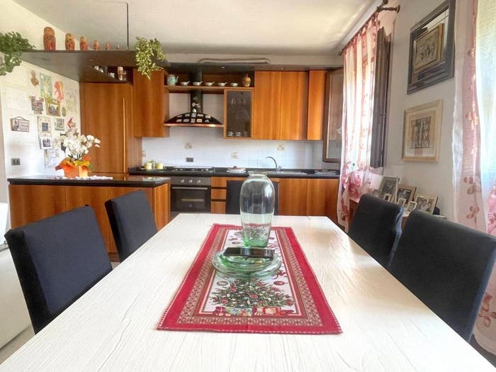 Appartamento trilocale in vendita in Via Villa del Bosco, Centro, Pontelongo