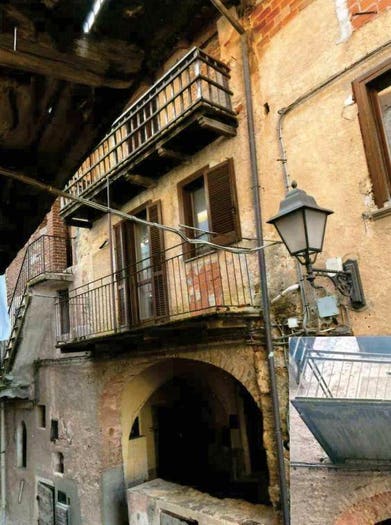 Appartamento trilocale in vendita in Via Borgo Inferiore, Centro, Masserano