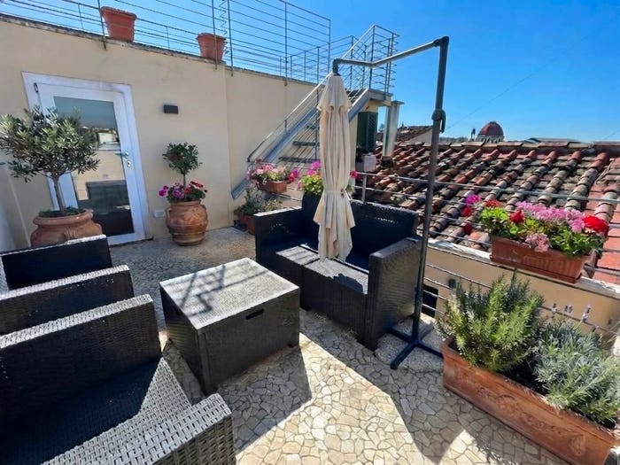 Appartamento con 5 locali in vendita in via XXVII Aprile, San Marco SS Annunziata, Firenze