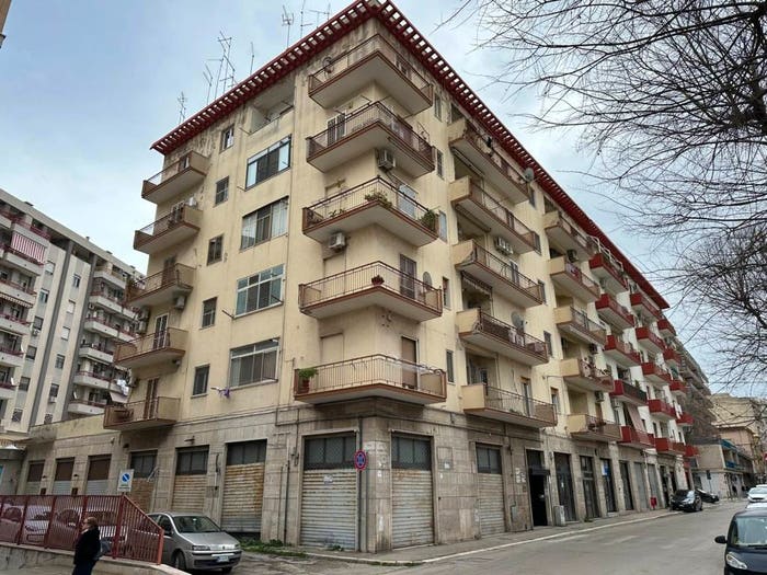 Appartamento quadrilocale in vendita in Via Onorato, Via della Repubblica Piazza San Francesco, Foggia