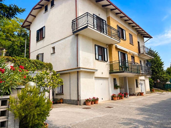 Casa con 6 locali in vendita in Via Stazione, Osteria Del Gatto, Fossato di Vico
