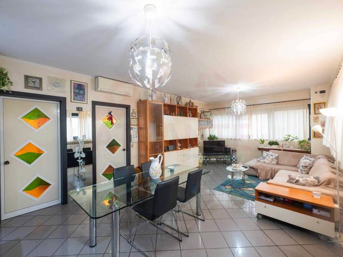 Appartamento trilocale in vendita in Via delle Fornaci, Zuccone, Iseo