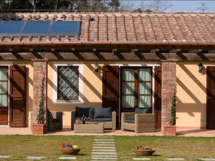 Casa con 6 locali in vendita in Via di Santallago, Vorno, Capannori