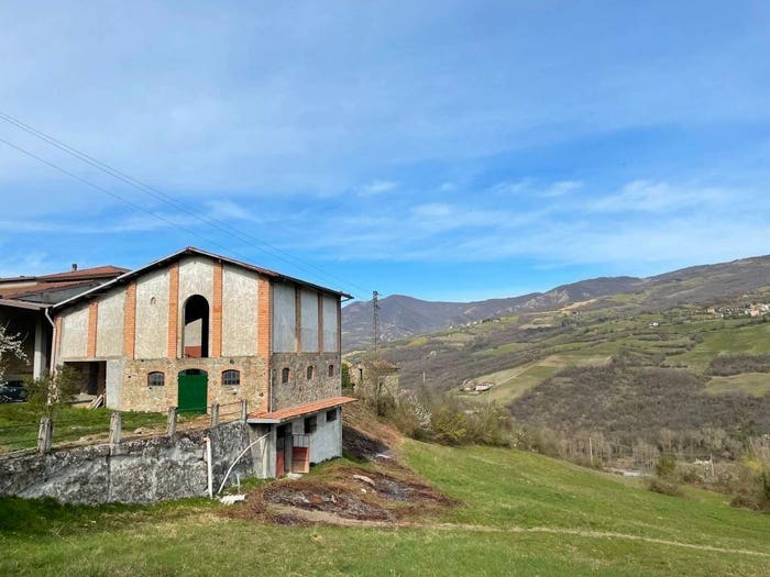 Casa bilocale in vendita in Località Bertuzzi, Bobbio