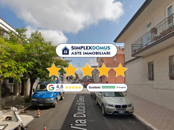 Appartamento con 5 locali in vendita in via Duca di Genova, Apricena