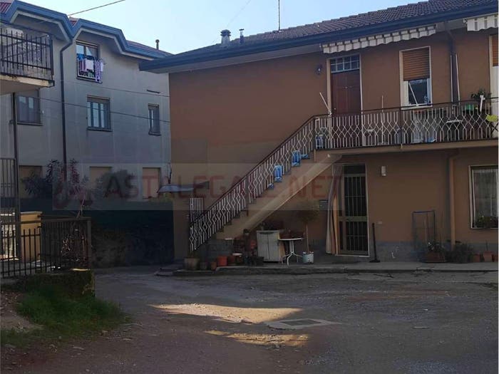 Appartamento trilocale in vendita in Via Cantore A, Centro, Lentate sul Seveso