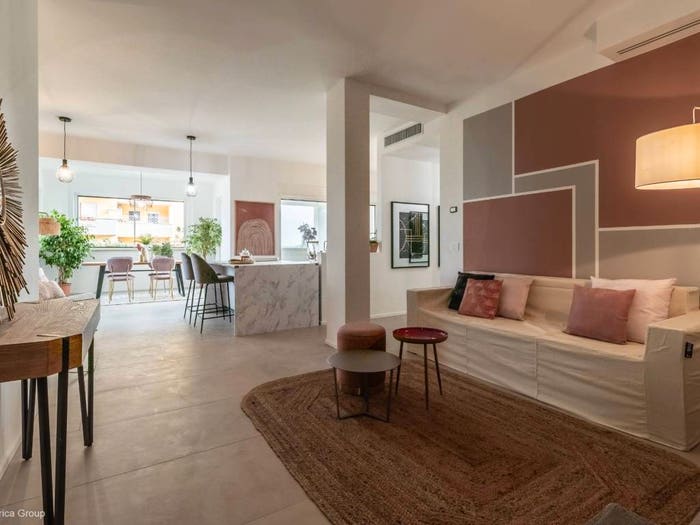 Appartamento quadrilocale in vendita in Via Pietro Mascagni, Centro, Aprilia