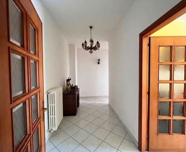 Appartamento quadrilocale in vendita in Via Roma, Forino