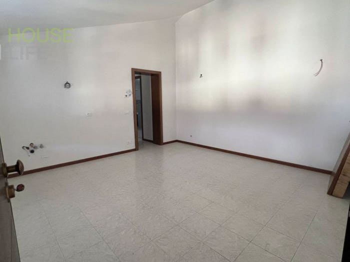 Appartamento quadrilocale in vendita in Strada di Malunga, Valli del Pasubio