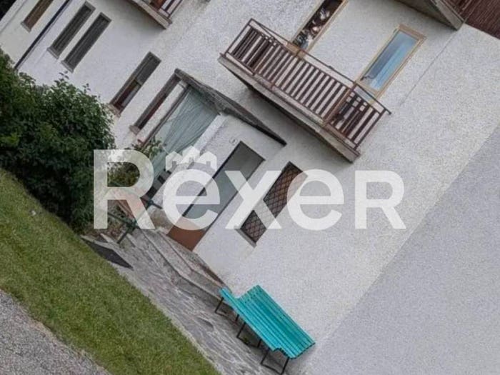 Casa con 6 locali in vendita in Capannette di Pej, Zerba