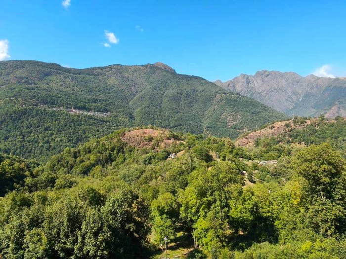 Casa con 6 locali in vendita in Via Provinciale, Gurro