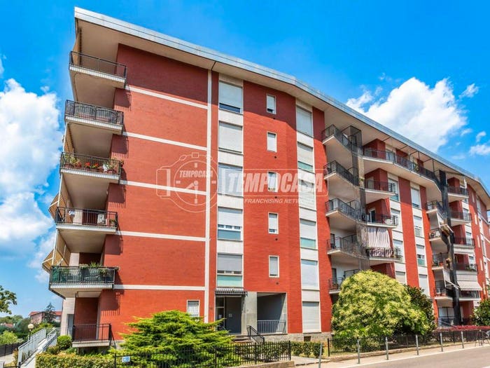 Appartamento quadrilocale in vendita in Via Fratelli Fea, Roaschia, Chieri