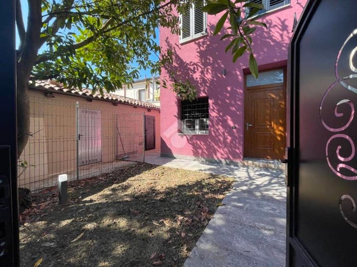 Casa bilocale in vendita in Via Pontegradella, Pontegradella, Ferrara