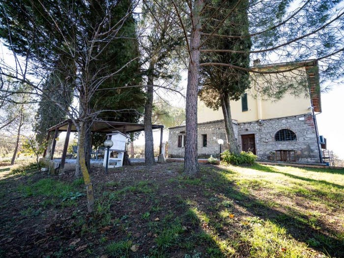 Casa con 6 locali in vendita in STRADA DELLE CHIARNE, Asciano