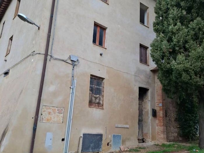 Casa quadrilocale in vendita in Località Montegabbro, Campiglia Castel San Gimignano, Colle di Val d'Elsa