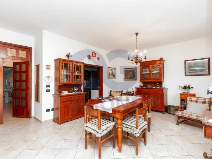 Casa con 6 locali in vendita in Via Giovanni Prati, Centro, Bondeno