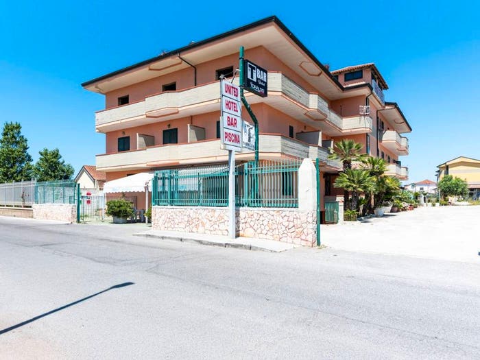Casa con 6 locali in vendita in Via Ruggero Leoncavallo, Ischitella, Castel Volturno