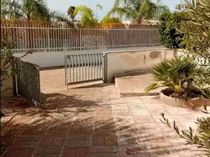 Casa trilocale in vendita in Via Spagna, Eurovillage, Porto Cesareo