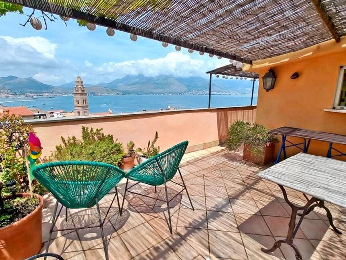 Casa con 5 locali in vendita in Via Aragonese, Gaeta