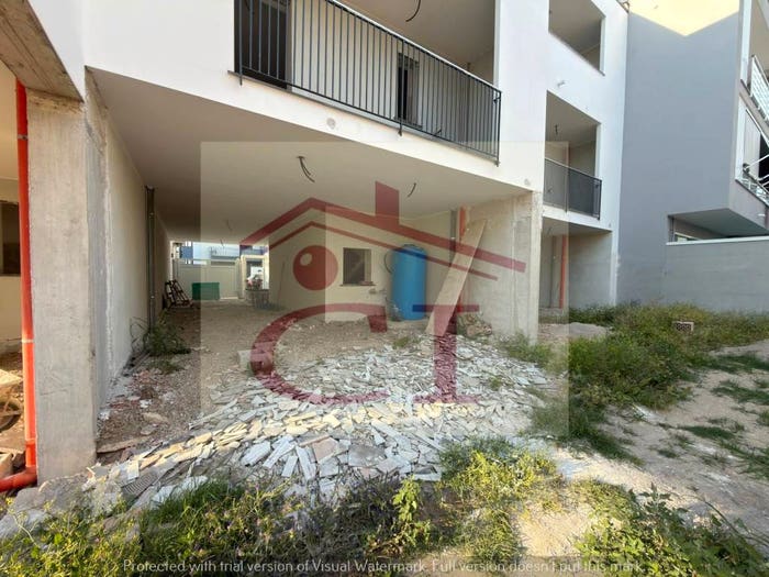 Casa quadrilocale in vendita in Via della Repubblica, Parete