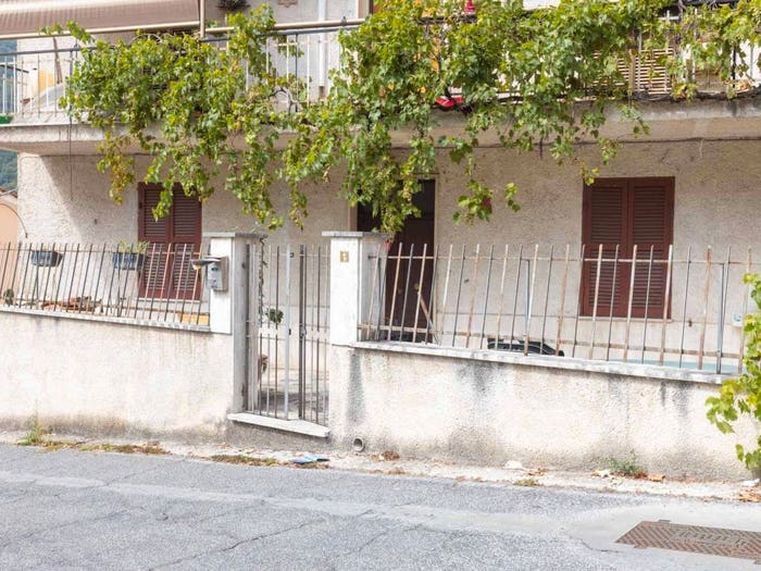 Appartamento con 6 locali in vendita in Via Giuseppe Garibaldi, Centro, Licenza