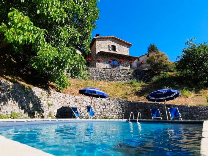 Casa con 6 locali in vendita in Strada Provinciale, Molazzana