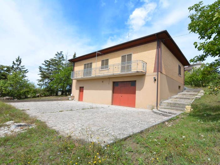 Casa quadrilocale in vendita in Bisaccia