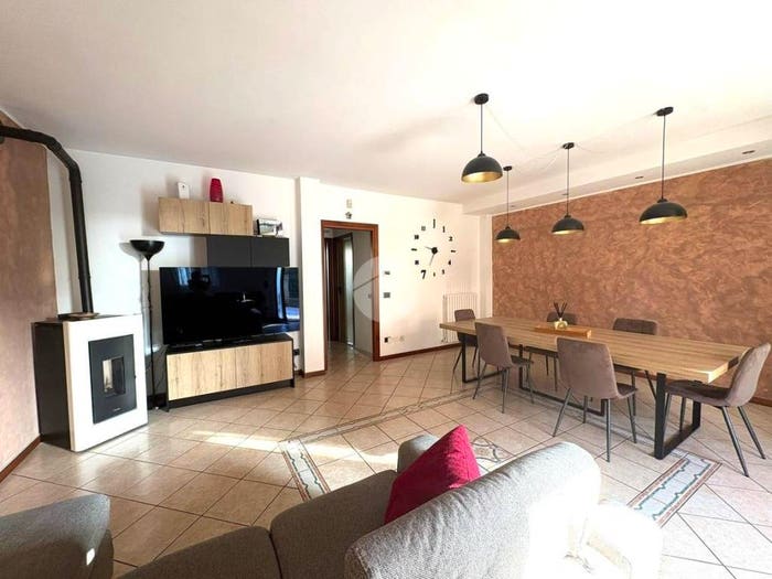 Casa quadrilocale in vendita in Via Giuseppe Dezio, Legnaro