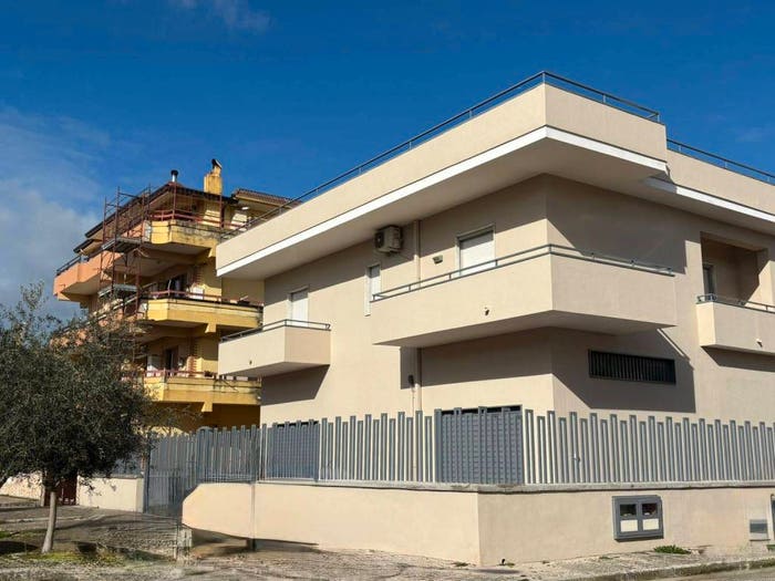 Casa monolocale in vendita in Via Raffaele Palladini, Centro, Maddaloni