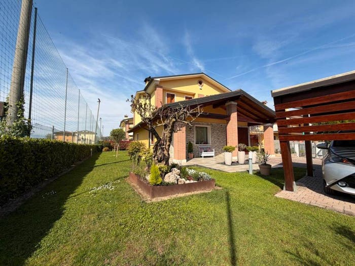 Casa con 5 locali in vendita in Via Andrea Palladio, Bolzano Vicentino