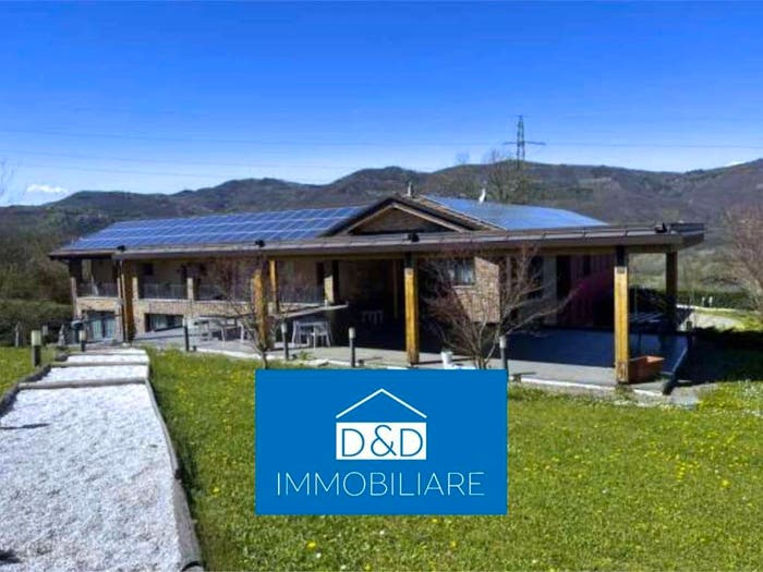 Casa con 6 locali in vendita in Regione Piampodazza, Montechiaro d'Acqui