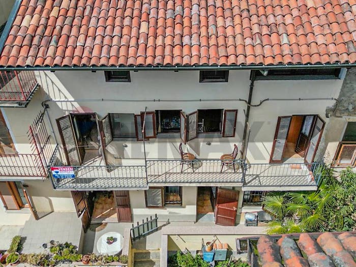 Casa quadrilocale in vendita in Via Balocca Ogliaro, Brusnengo