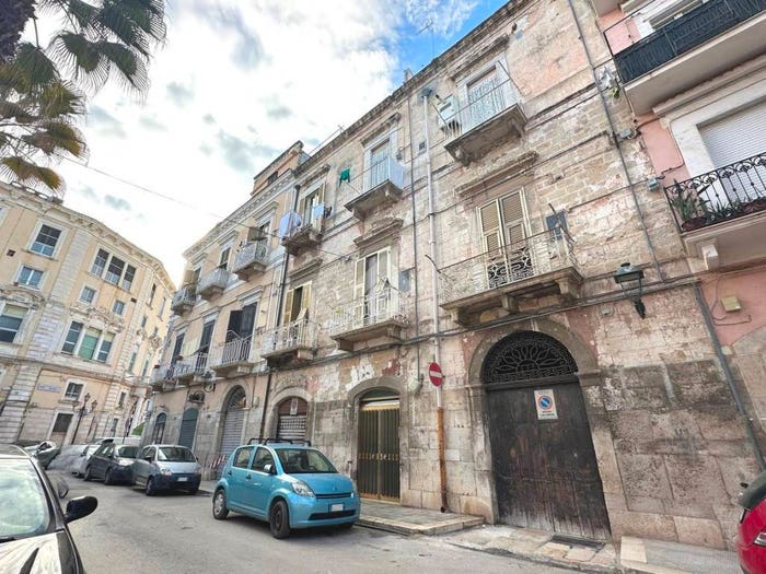 Appartamento bilocale in vendita in Via Porta Reale, Settefrati, Barletta