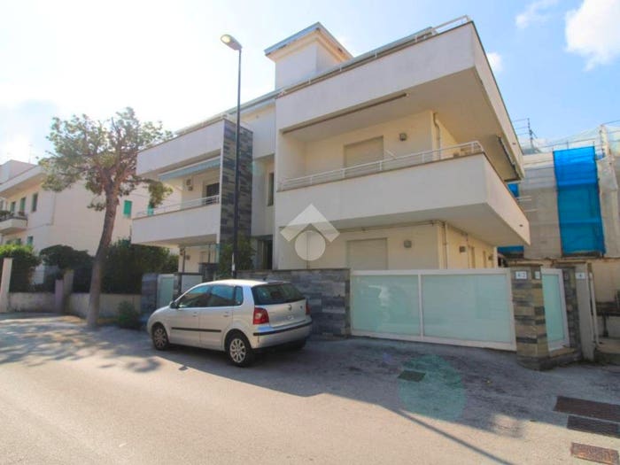Appartamento trilocale in vendita in Via Luigi Anelli, San Silvestro Spiaggia, Pescara
