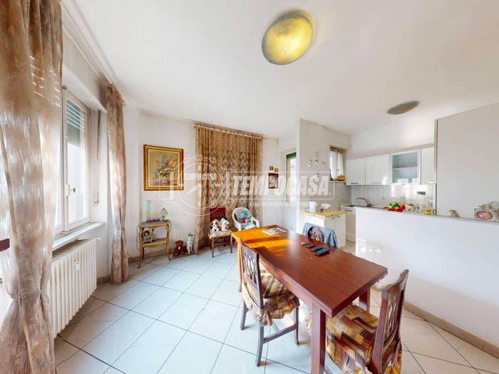 Appartamento trilocale in vendita in Piazza Conti di Rebaudengo, Rebaudengo, Torino