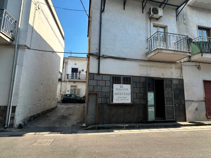 Casa trilocale in vendita in Via Maestra, Marigliano