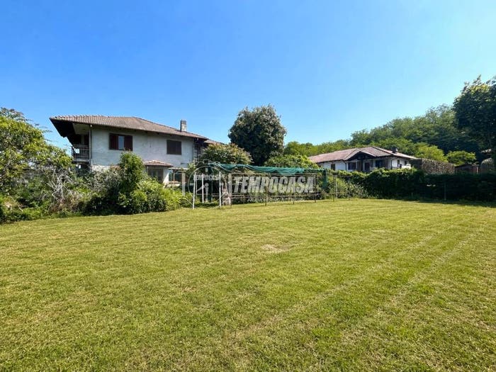 Casa con 6 locali in vendita in Via Giacomo Bardesono, San Giorgio Canavese