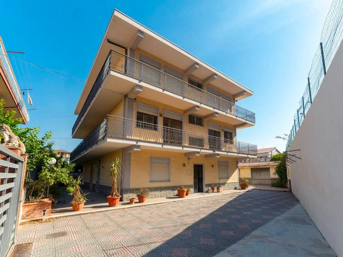 Appartamento con 5 locali in vendita in Via Nebrodi, San Giovanni Galermo, Catania