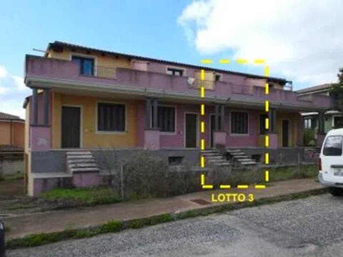 Casa con 5 locali in vendita in Via Degli Ulivi No Number, Centro, Ghilarza
