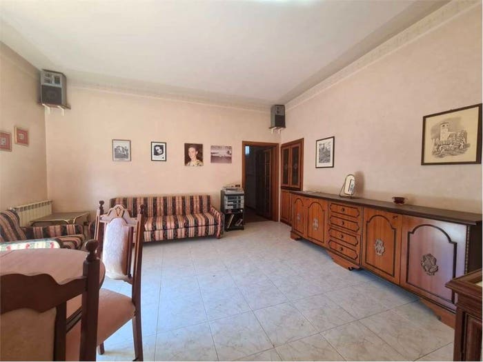 Appartamento quadrilocale in vendita in Eggi, Eggi Bazzano Borgiano Vallocchia, Spoleto